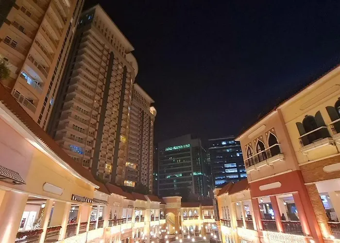 Luxury Bgc Condo, Venice Grand Canal #vlrtc5h