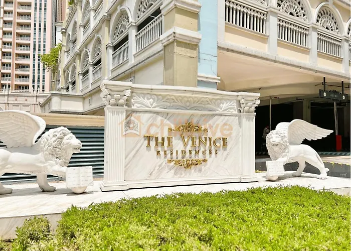 Luxury Bgc Condo, Venice Grand Canal #vlrtc5h Manila