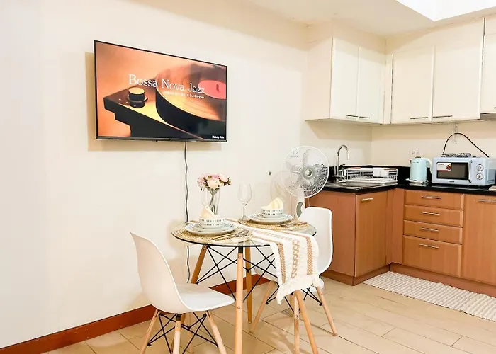 Luxury Bgc Condo, Venice Grand Canal #vlrtc5h Holiday home *